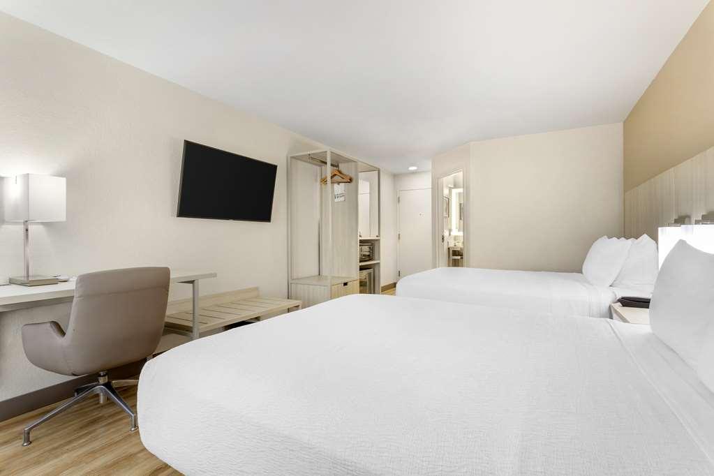 Best Western Plus Sugar Land/Stafford Room photo