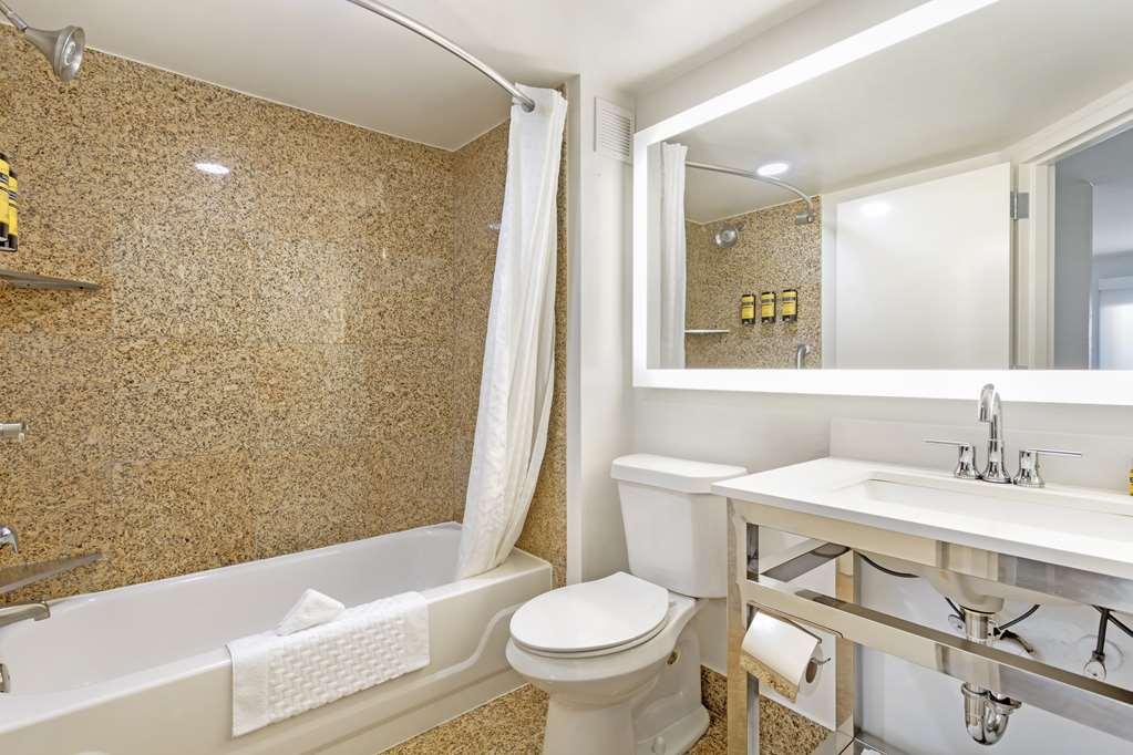 Best Western Plus Sugar Land/Stafford Room photo
